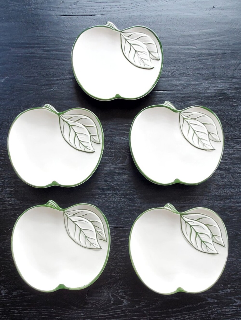 Zanolli Made In Italy White Green Ceramic Apple Shape Plates, Set 5, EUC - Picture 3 of 14